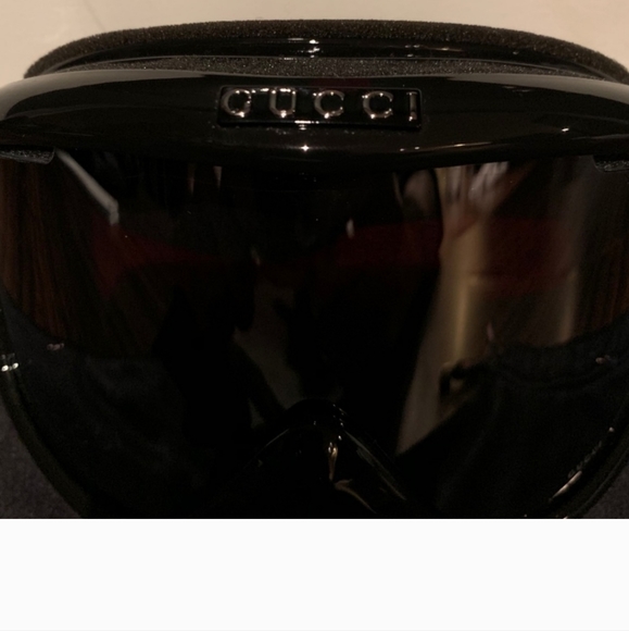 Authentic GUCCI SKI GOGGLESsoon.- No scratches, no scuffs. EXCELLENT CONDITION. - Picture 10 of 10